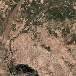 Satellite imagery of Cerro Unkalltuño, BO