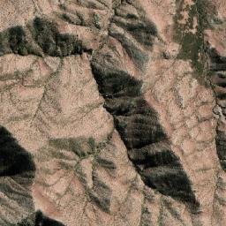 Satellite imagery of Cerro Unkalltuño, BO