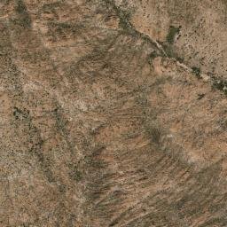 Satellite imagery of Cerro Huaylillas Chico, CL