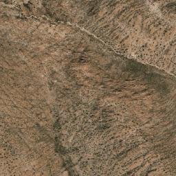 Satellite imagery of Cerro Huaylillas Chico, CL