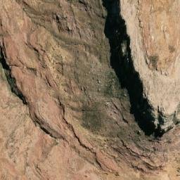 Satellite imagery of Cerro Llamachaqui, BO