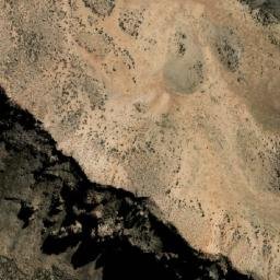 Satellite imagery of Cerro Laram Khaua, BO