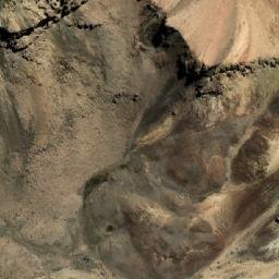 Satellite imagery of Cerro Laram Khaua, BO