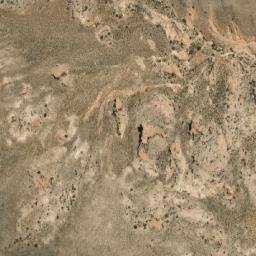 Satellite imagery of Cerro Llallahui, BO