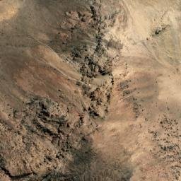 Satellite imagery of Cerro Chinchillani, BO