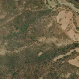 Satellite imagery of Cerro Laphia, BO