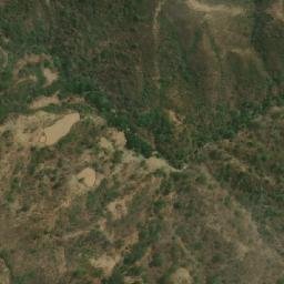 Satellite imagery of Cerro Laphia, BO