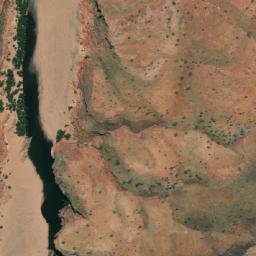 Satellite imagery of Pavement Hill, AU
