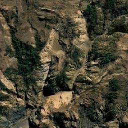 Satellite imagery of Cerro Llustaje, BO