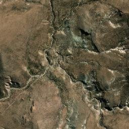 Satellite imagery of Cerro Vinco, CL
