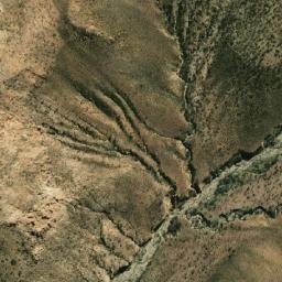 Satellite imagery of Cerro Tuxuma, CL