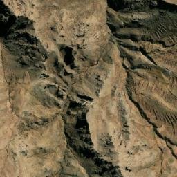 Satellite imagery of Cerro Pariavilque, BO