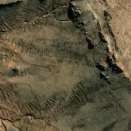 Satellite imagery of Cerro Pariavilque, BO