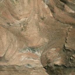 Satellite imagery of Cerro Tarina, BO