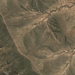 Satellite imagery of Cerro Jinchupalla, BO