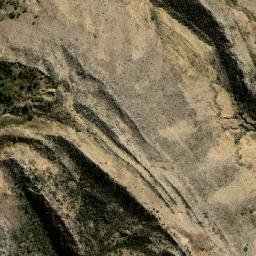 Satellite imagery of Cerro Chullpani, BO