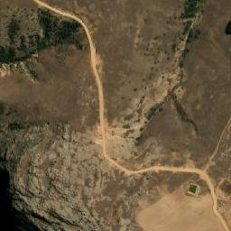 Satellite imagery of Cerro Naunaca, BO