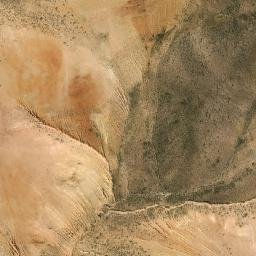 Satellite imagery of Cerro Familiani, CL