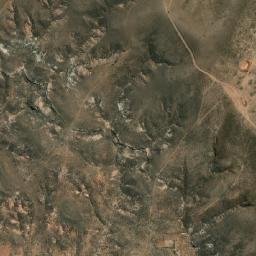 Satellite imagery of Cerro Vintoloma, BO