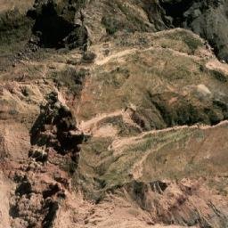 Satellite imagery of Cerro Kaukana, BO