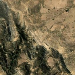 Satellite imagery of Cerro Achupalco, BO
