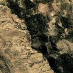 Satellite imagery of Cerro Achupalco, BO
