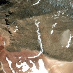 Satellite imagery of Cerro Puquintica, BO