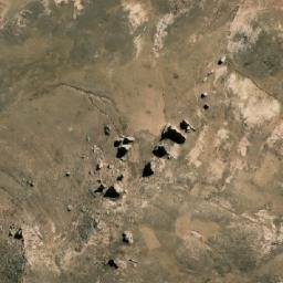 Satellite imagery of Cerro Kanatiri, BO