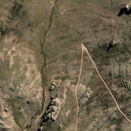 Satellite imagery of Cerro Kanatiri, BO