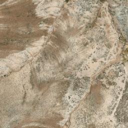 Satellite imagery of Anahuaya Loma, BO