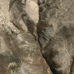 Satellite imagery of Loma Trapiche, BO