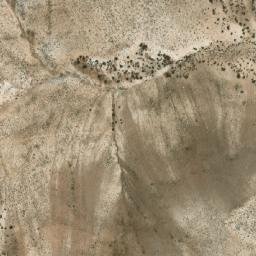 Satellite imagery of Huaripasa Loma, BO