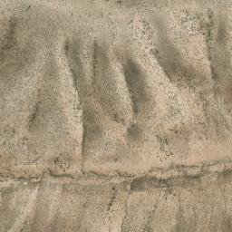 Satellite imagery of Taypi Kkollu Loma, BO