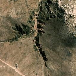 Satellite imagery of Cerro Kellu, BO