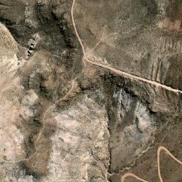 Satellite imagery of Cerro Apacheta Mantos, BO
