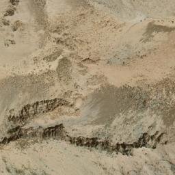 Satellite imagery of Cerro Chuquiananta, CL