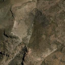 Satellite imagery of Cerro Khasiriloma, BO