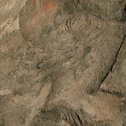 Satellite imagery of Cerro Cuchilluniloma, BO