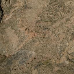 Satellite imagery of Cerro Cuchilluniloma, BO