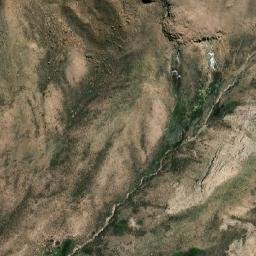 Satellite imagery of Cerro Saketa, BO