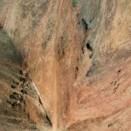 Satellite imagery of Cerro Curumaya, BO