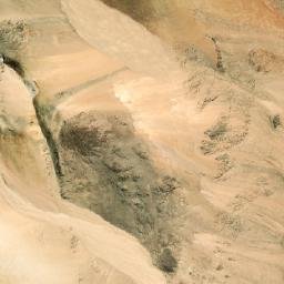 Satellite imagery of Cerro Guaijata, CL