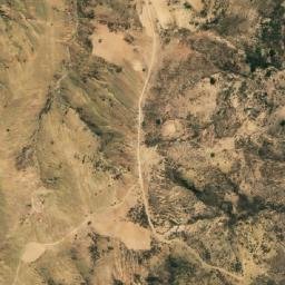 Satellite imagery of Llauchiquira Loma, BO