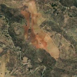 Satellite imagery of Phuirira Loma, BO