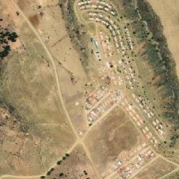 Satellite imagery of Phuirira Loma, BO
