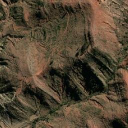 Satellite imagery of Cerro Chillhui, BO
