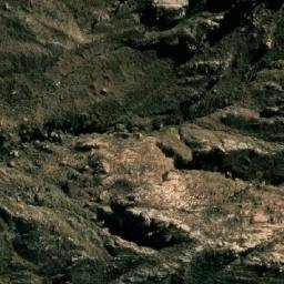 Satellite imagery of Cerro Huayllas, BO