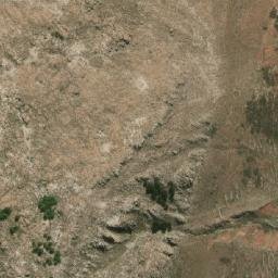 Satellite imagery of Cerro Tela Paqui, BO