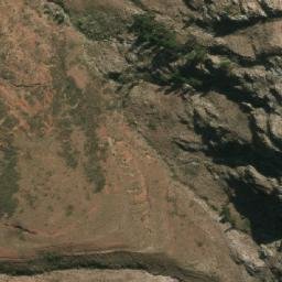 Satellite imagery of Cerro Tela Paqui, BO