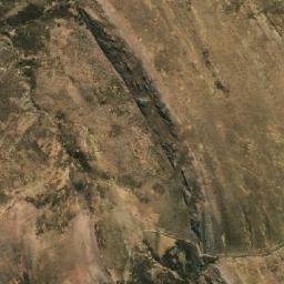 Satellite imagery of Cerro Sauciloma, BO